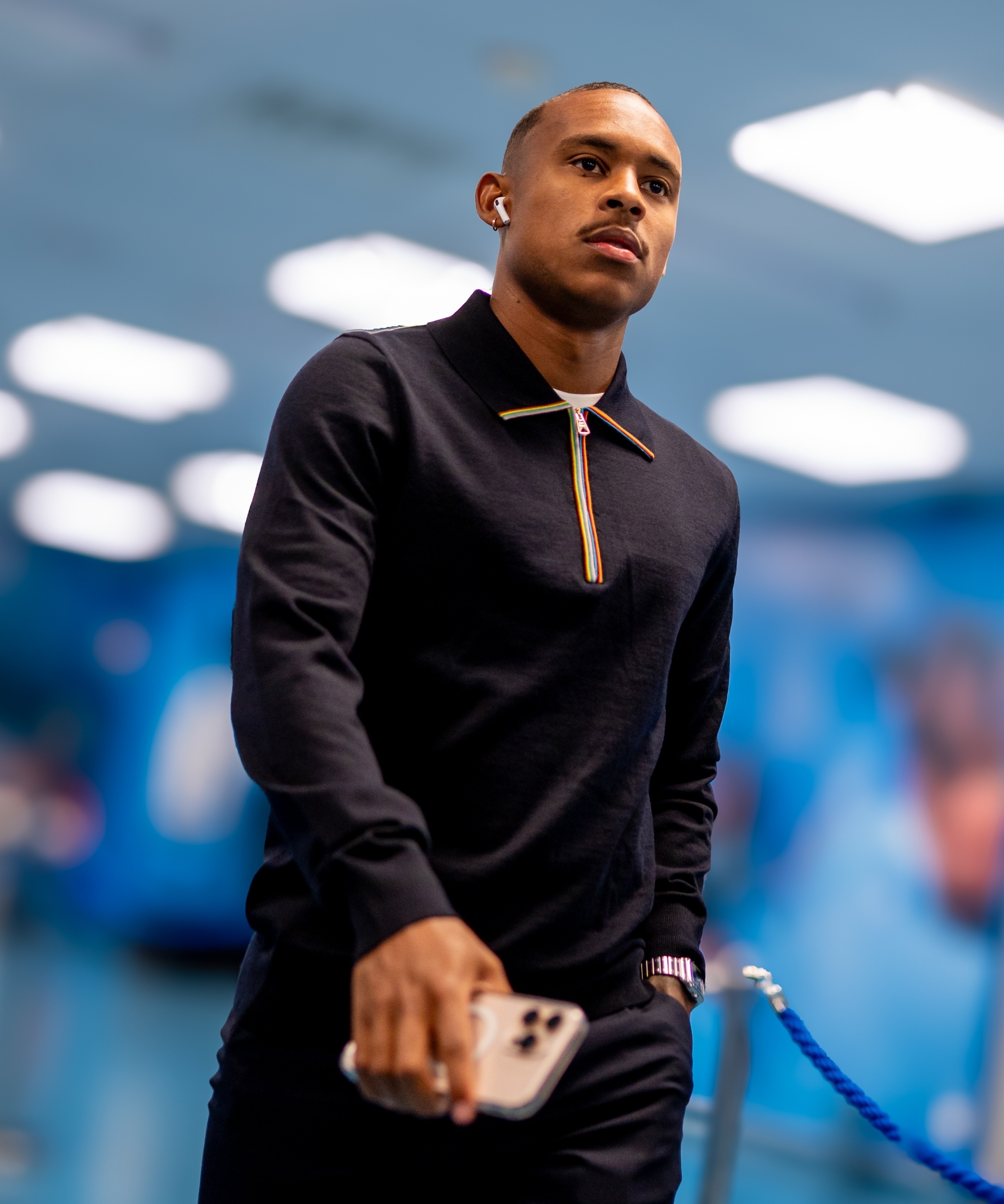 转会期法甲焦点战，巴塞罗那遗憾出局，赛场秩序良好，身体对抗强度拉满的简单介绍-NBA直播